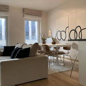 bright-luxury-apartment-heart-of-brussels.brusselshotelsbook.com/